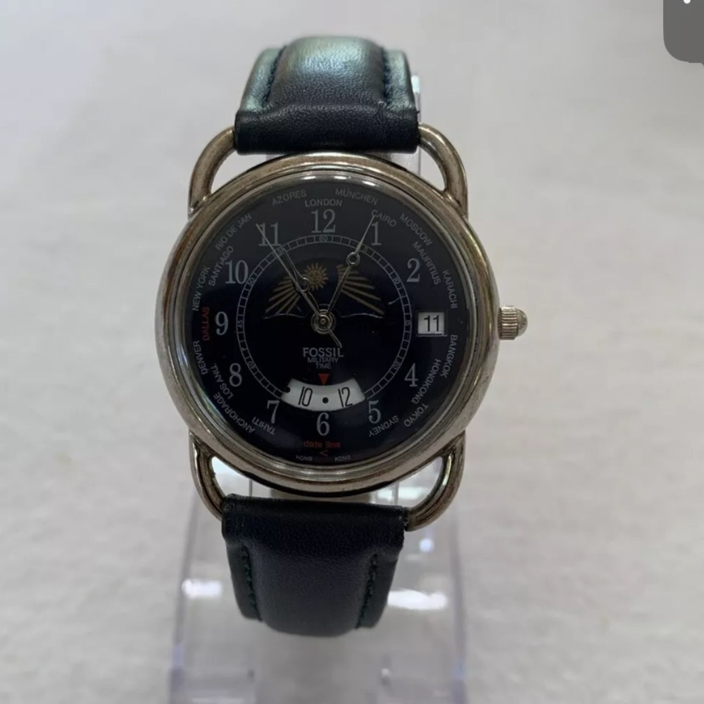 1987 RARE FOSSIL MILITARY WATCH - Picture 2 of 8